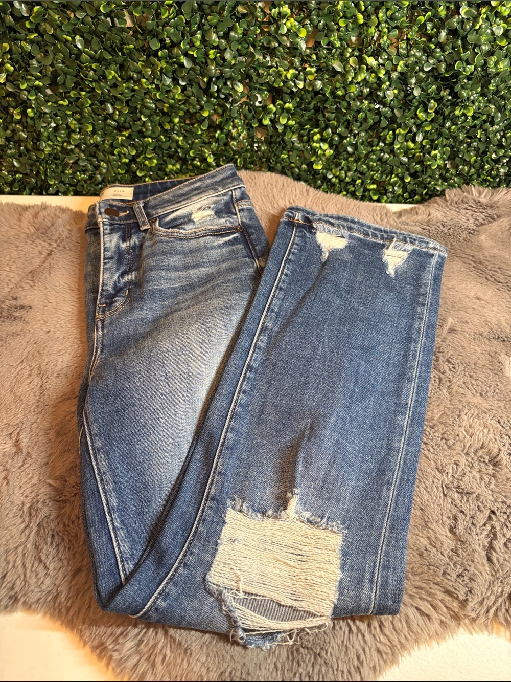 BKE Women's Distressed Billie Slim Jeans Size 27